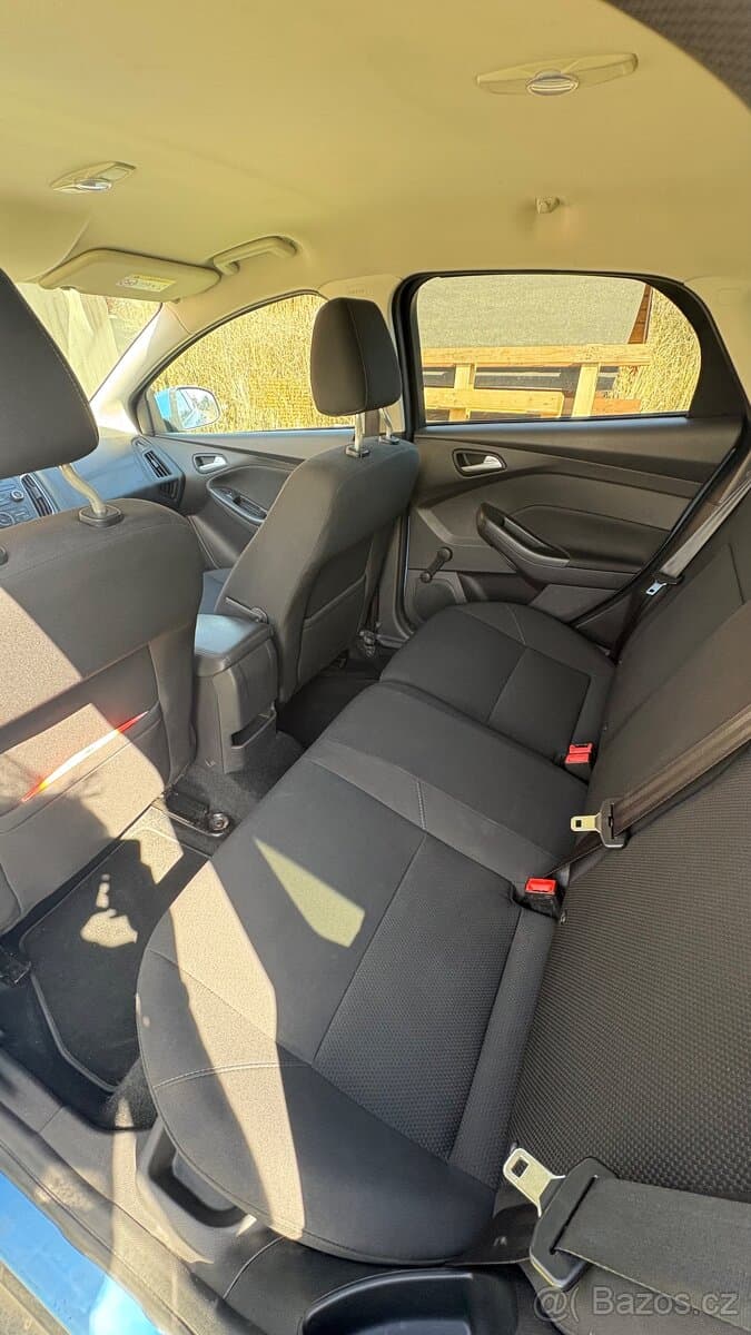 2016 Ford FOCUS - 10