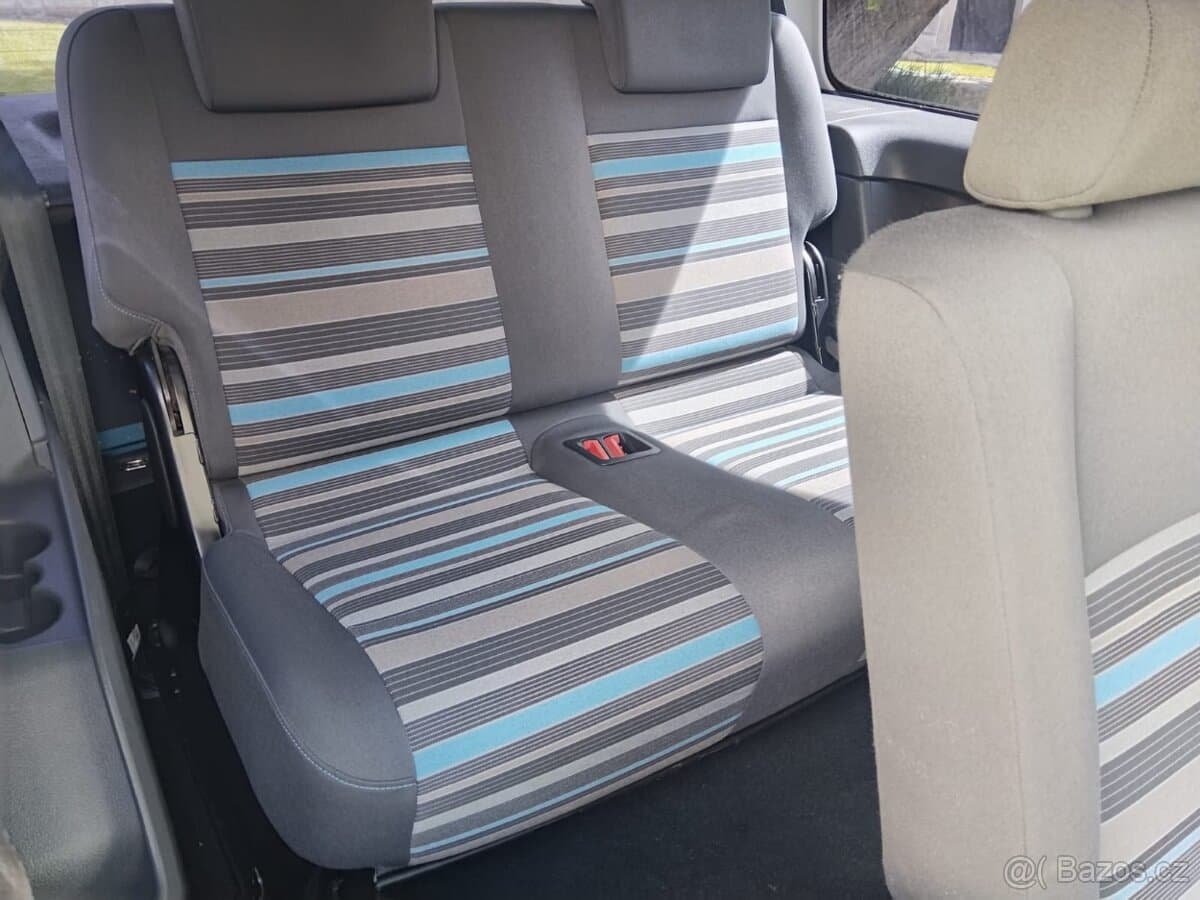 2012 Volkswagen CADDY - 10