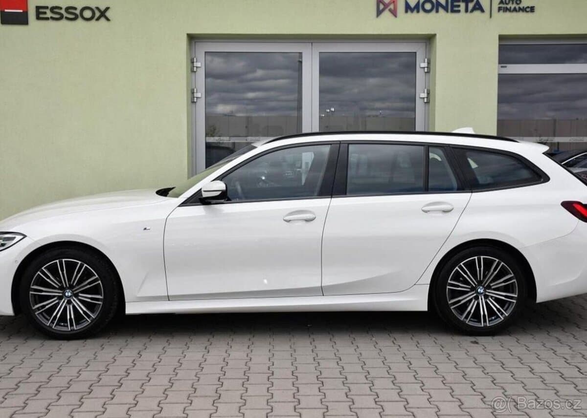 2022 BMW 3-SERIES - 10