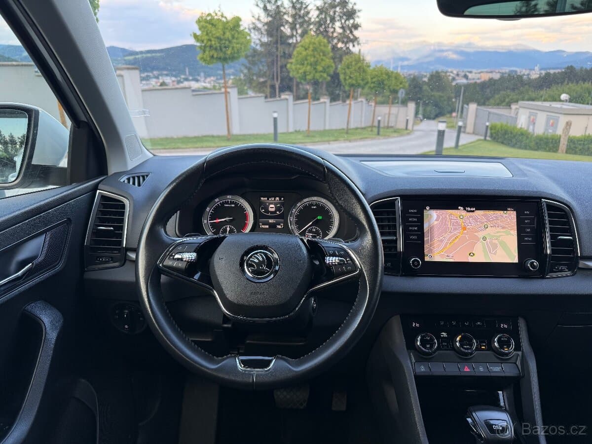 2022 Škoda KAROQ - 10