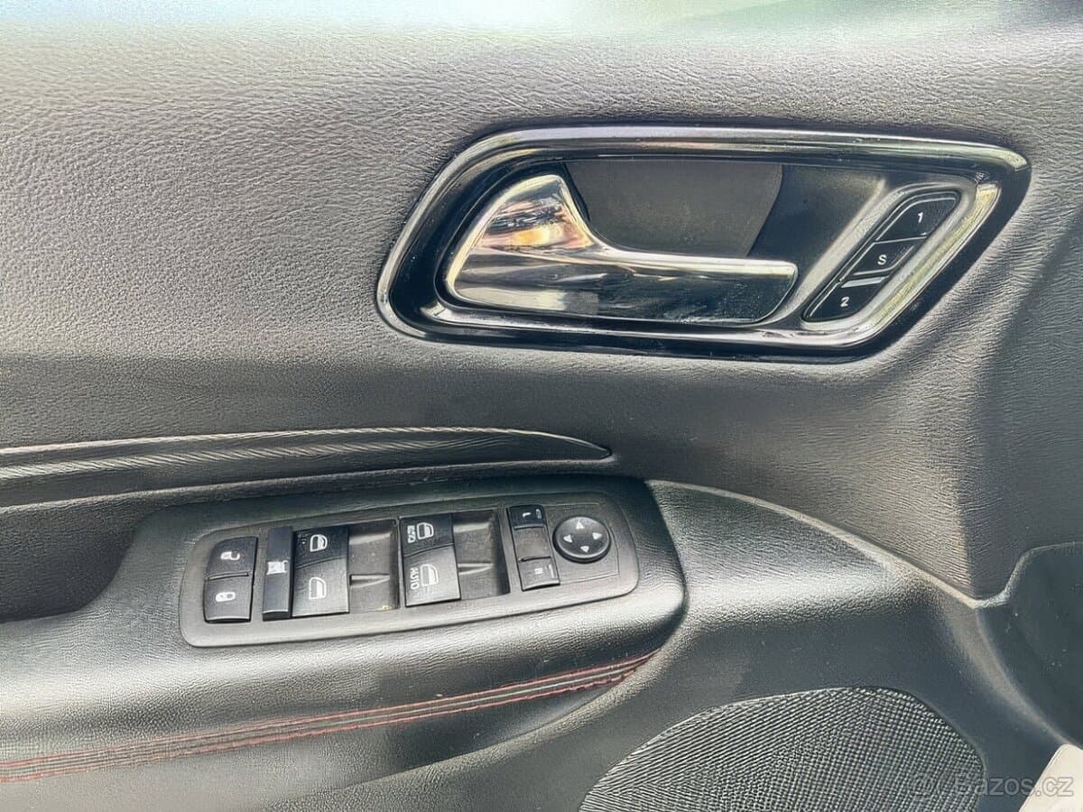 2025 Dodge DURANGO - 10