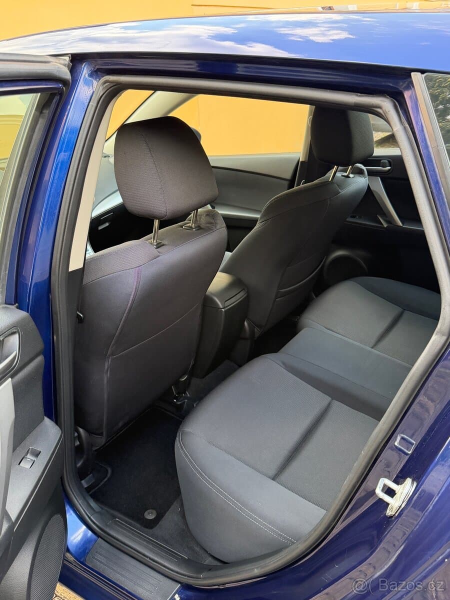 2009 Mazda 3 - 10