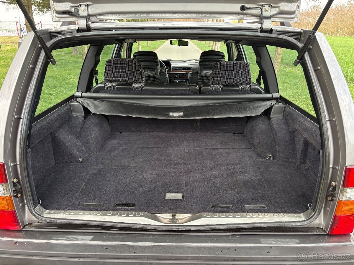 1989 Volvo 740 - 10