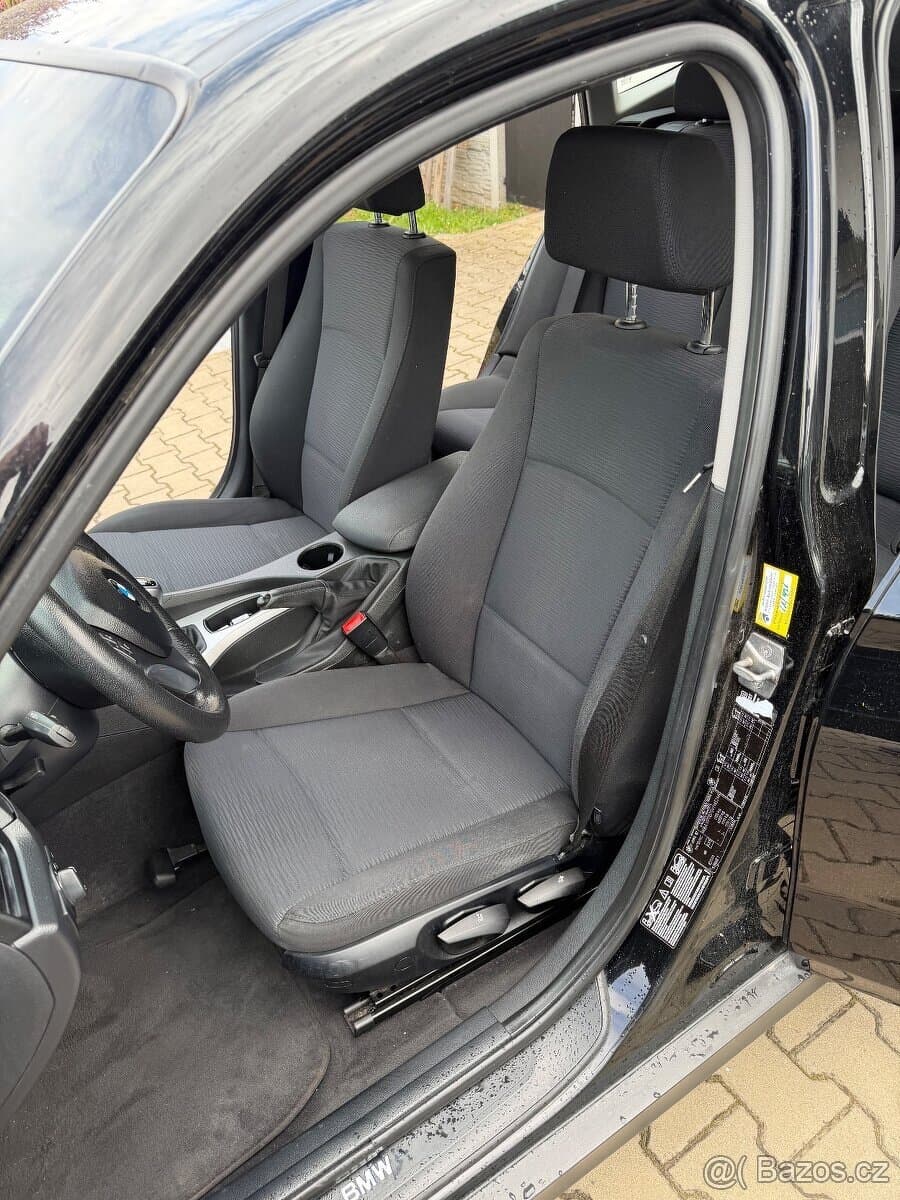 2011 BMW X1 - 10