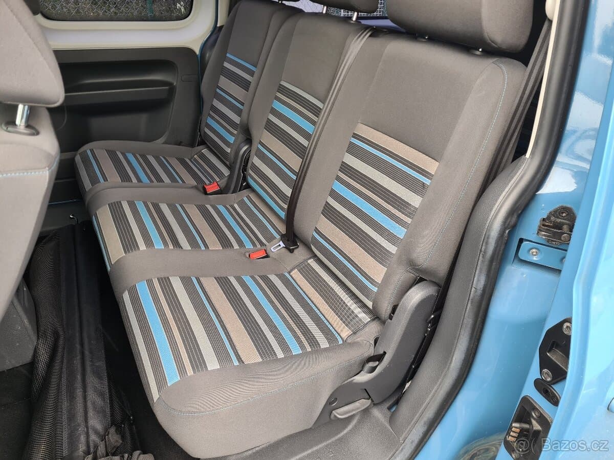 2012 Volkswagen CADDY - 10