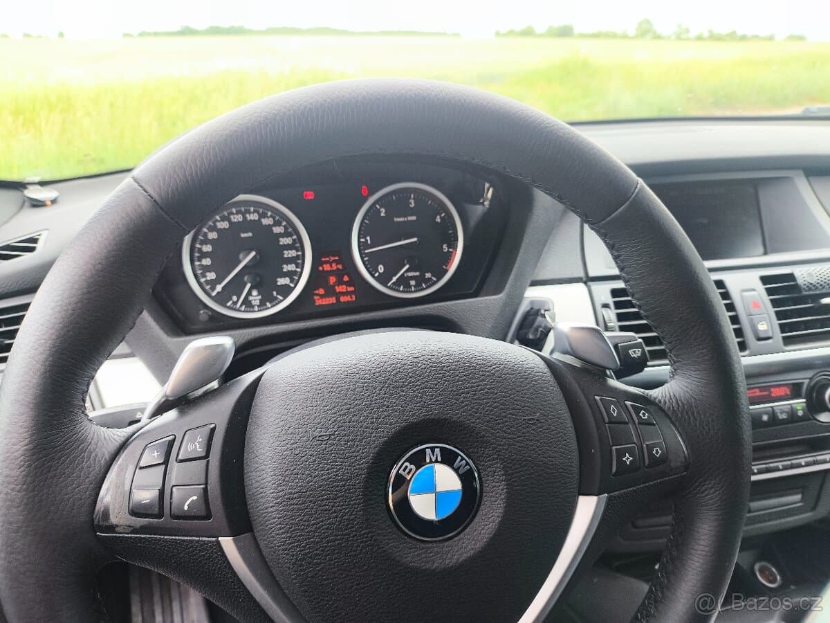 2009 BMW X6 - 10