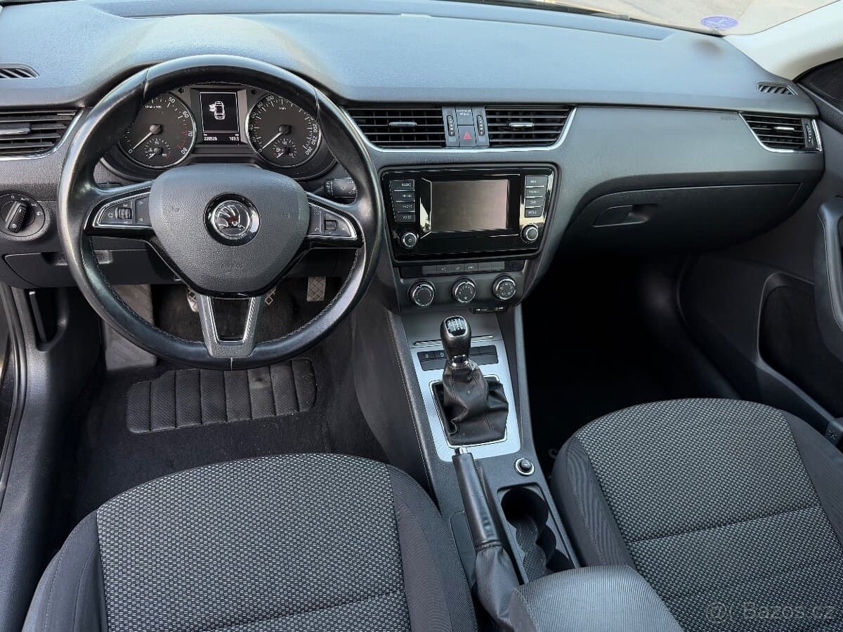 2015 Škoda OCTAVIA - 10
