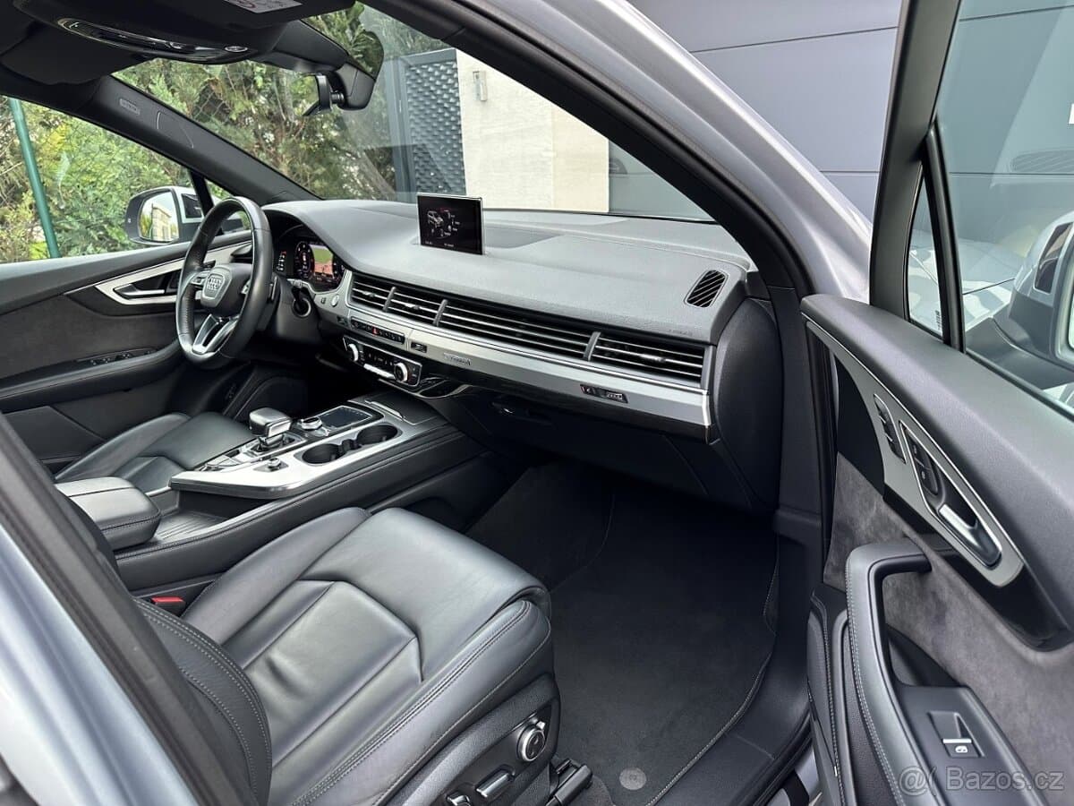2017 Audi Q7 - 10