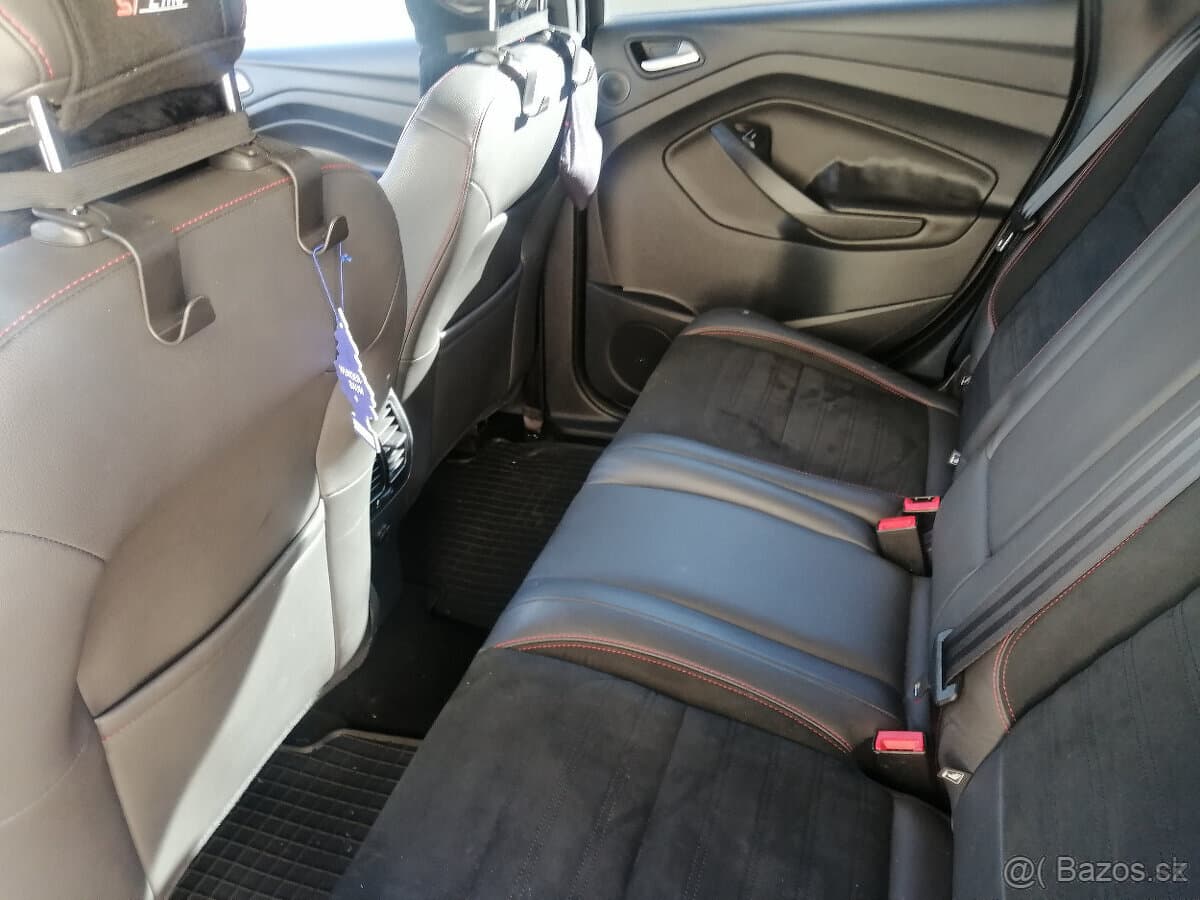 2017 Ford KUGA - 10
