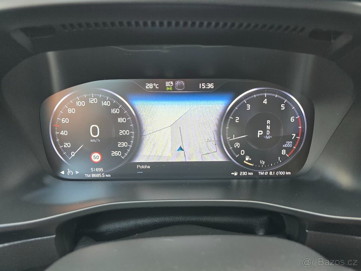 2021 Volvo XC40 - 10