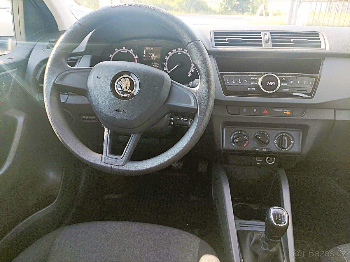 2019 Škoda FABIA - 10