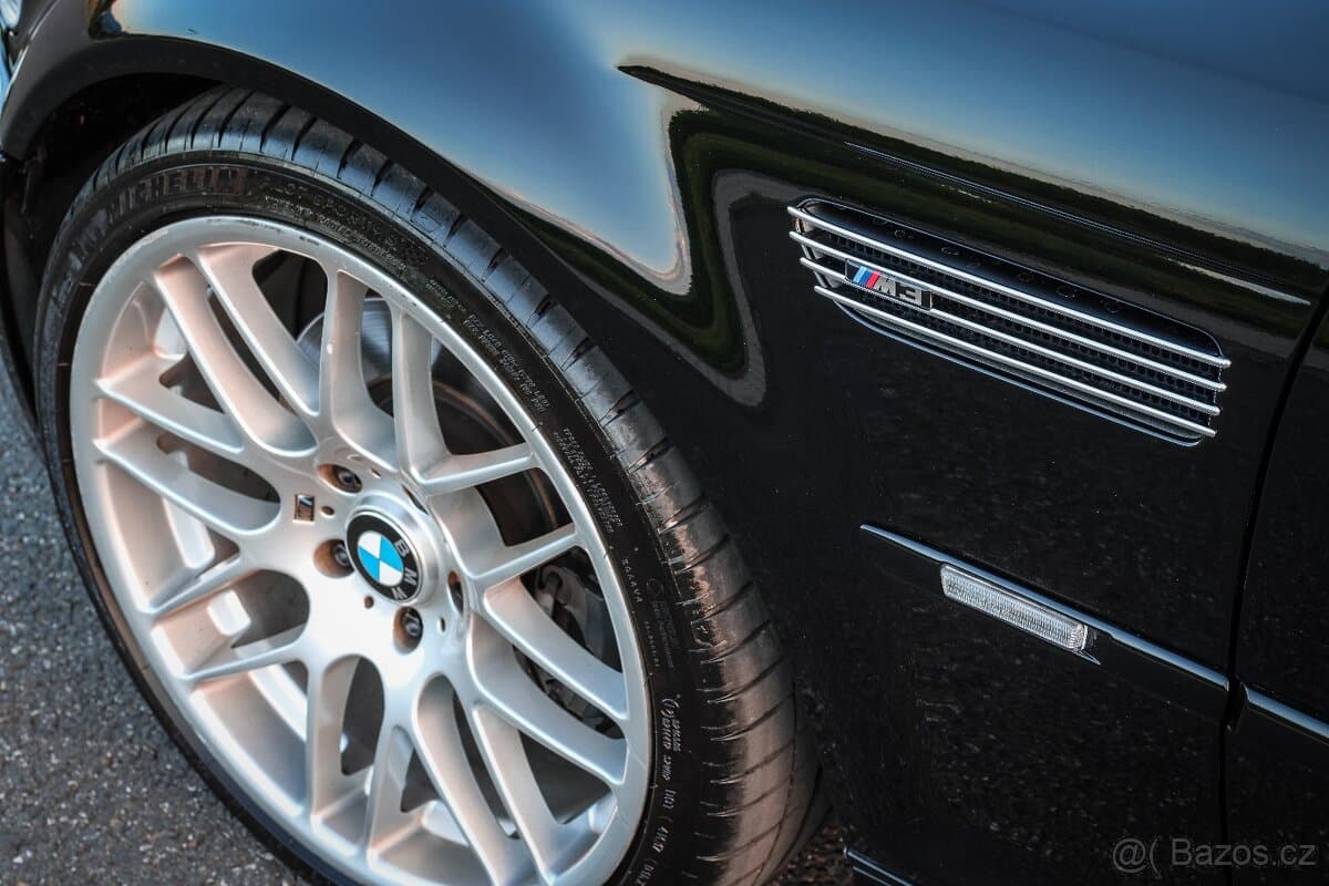 2003 BMW M3 - 10