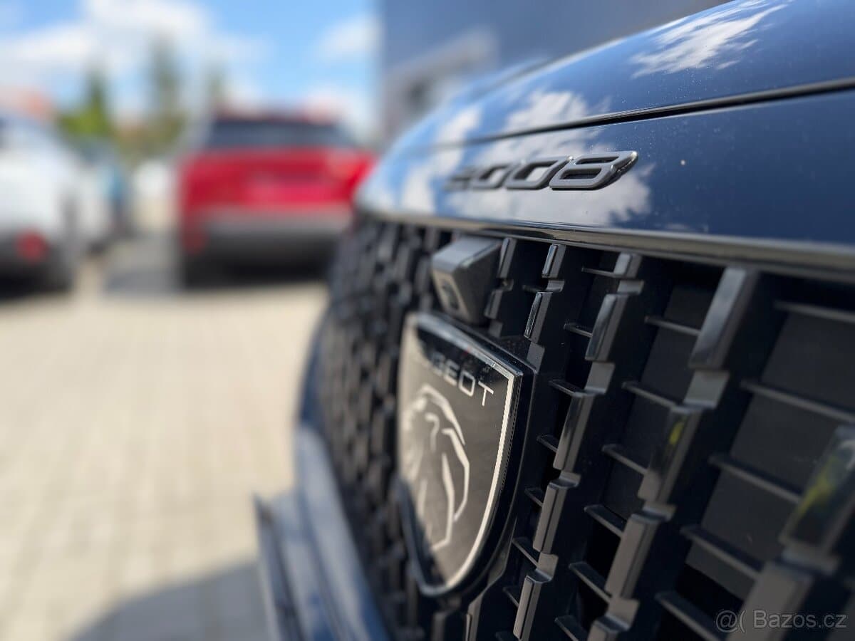2024 Peugeot 2008 - 10