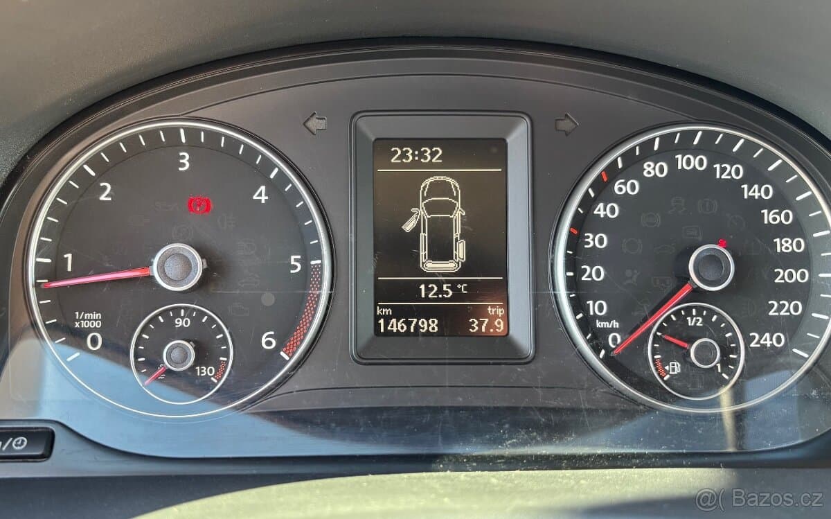 2013 Volkswagen CADDY - 10