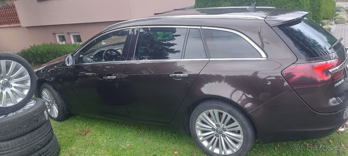 2016 Opel INSIGNIA - 10