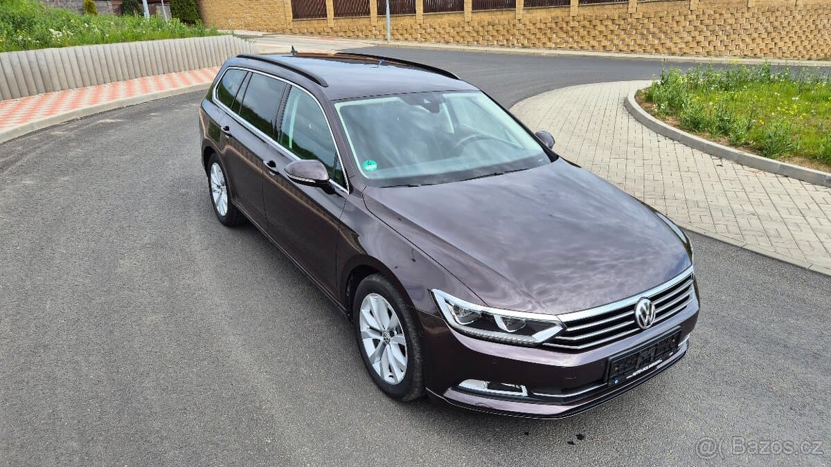 2019 Volkswagen PASSAT - 10