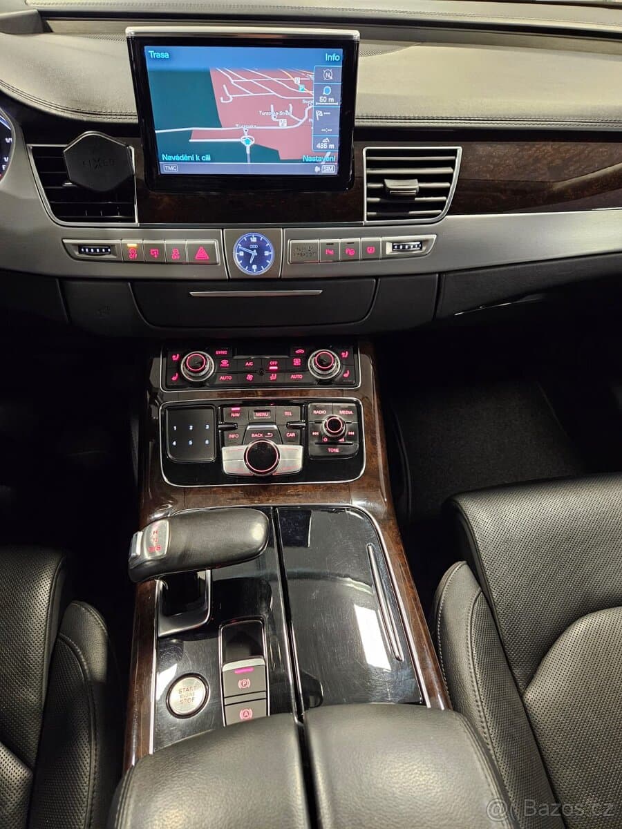2016 Audi A8 - 10