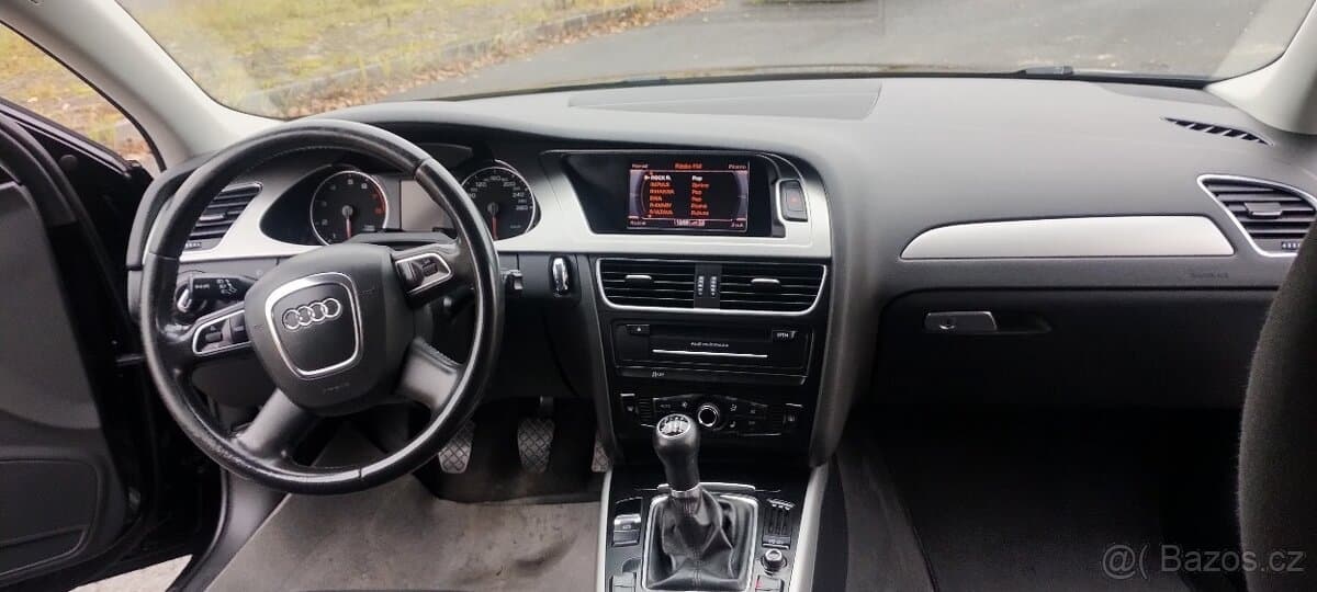 2011 Audi A4 - 10