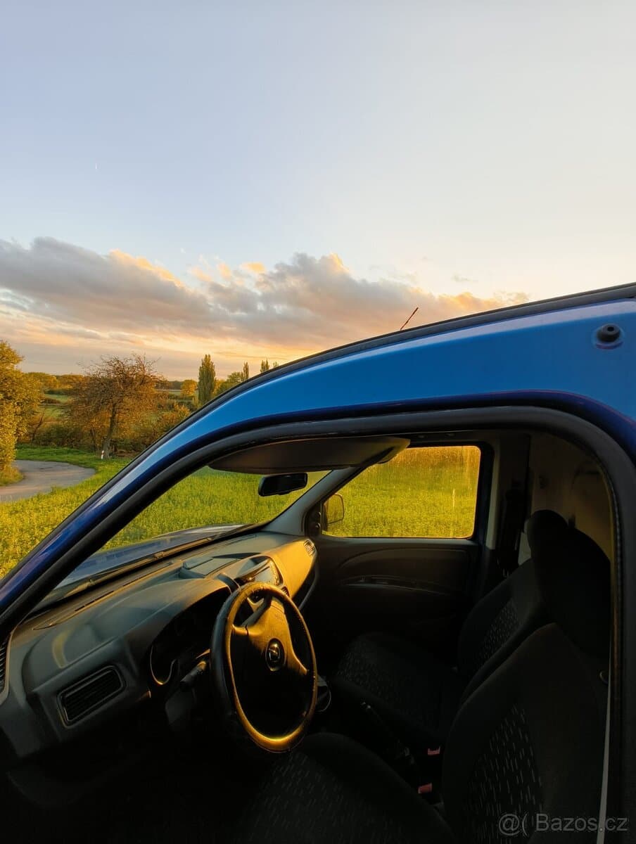 2014 Opel COMBO - 10