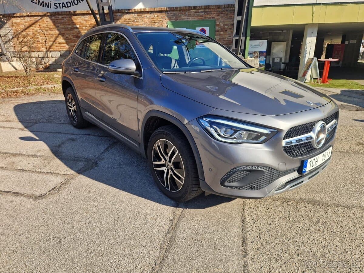 2022 Mercedes-Benz GLA - 10