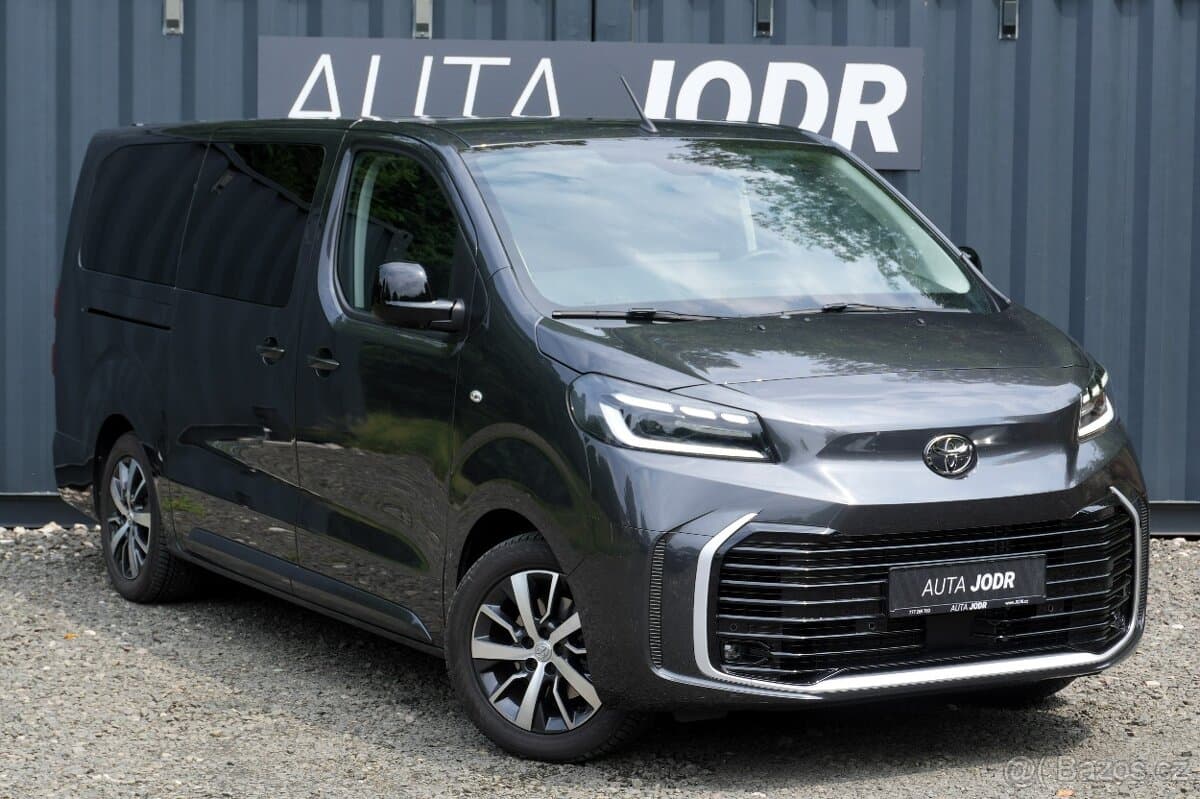 2025 Toyota PROACE - 10