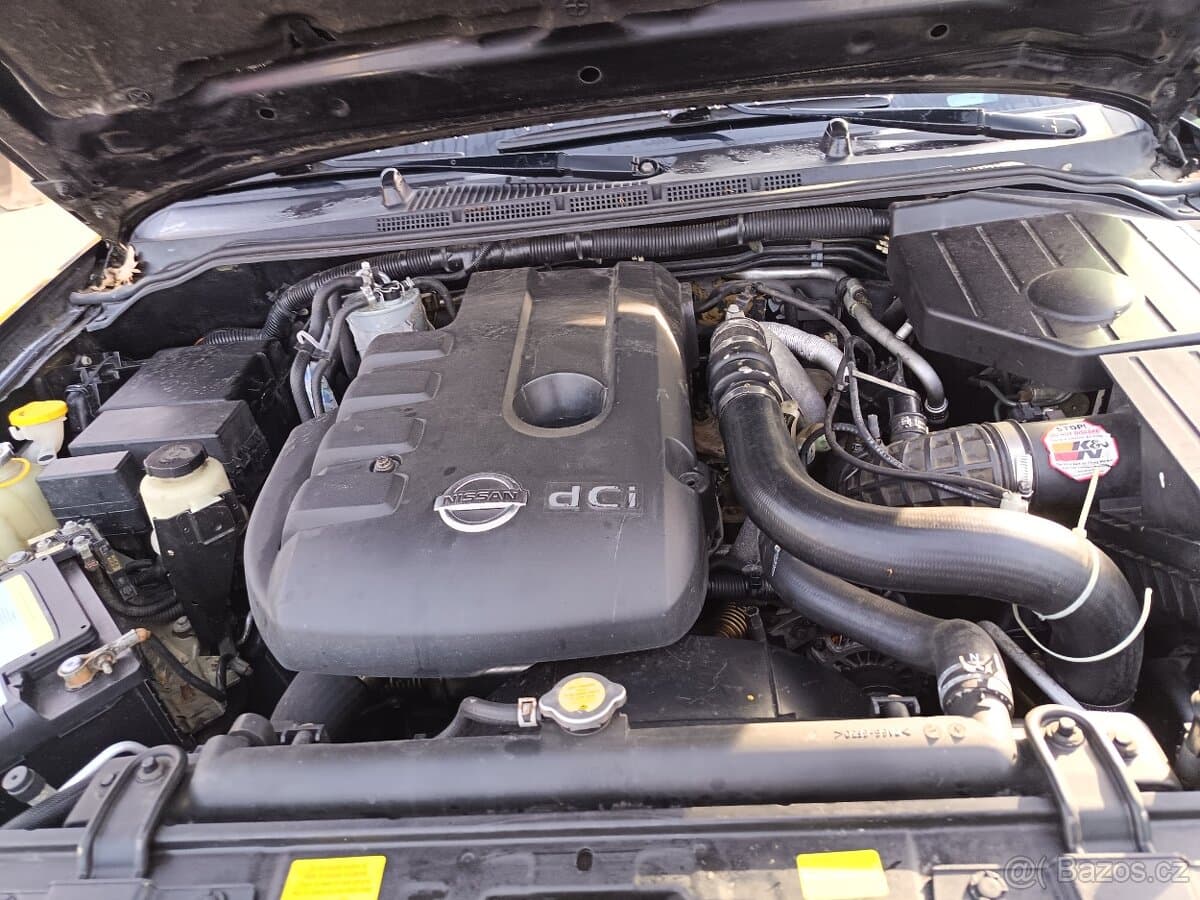 Nissan PATHFINDER - 10