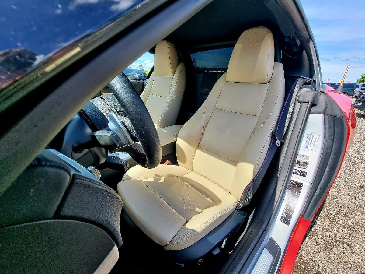 2012 BMW Z4 - 10