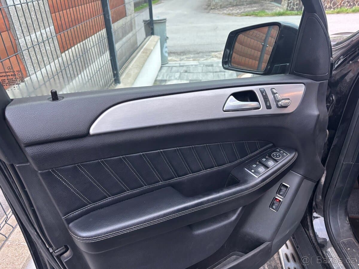 2016 Mercedes-Benz GLE - 10