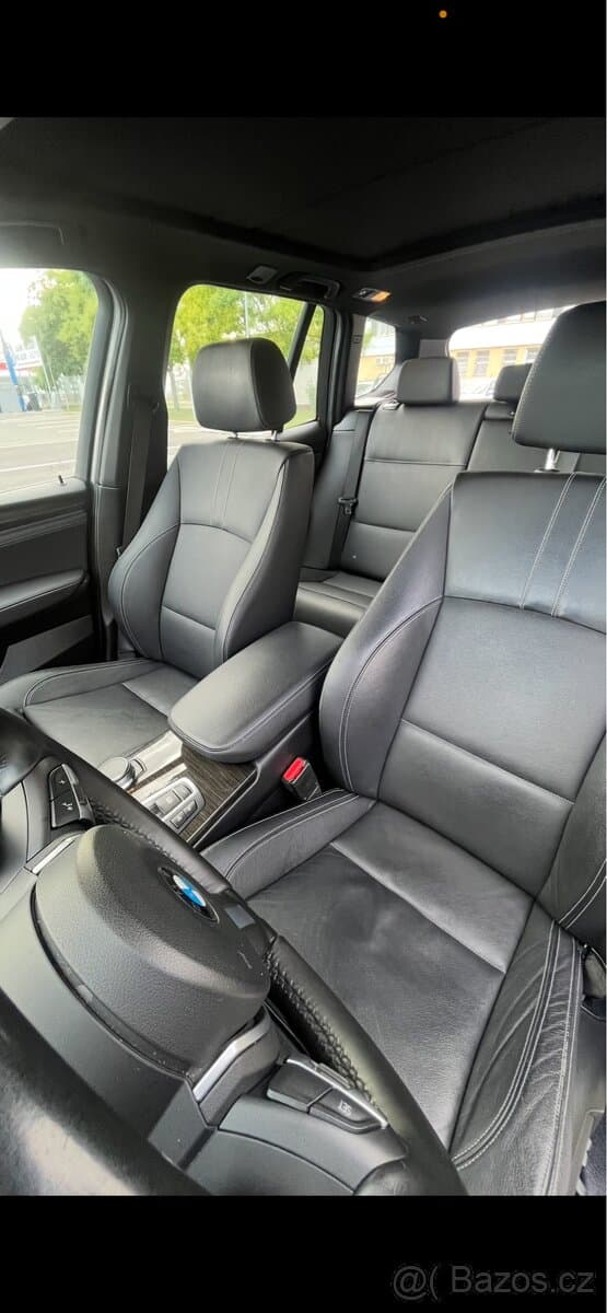 2016 BMW X3 - 10