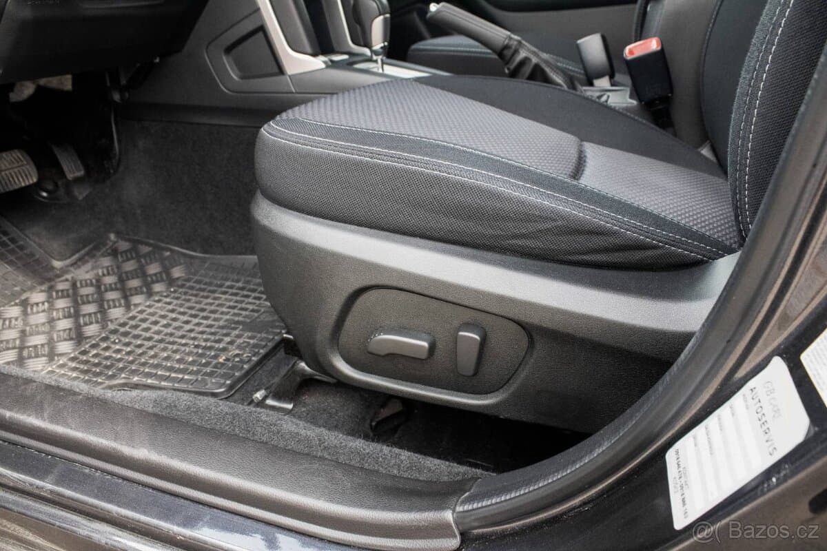 2016 Subaru FORESTER - 10