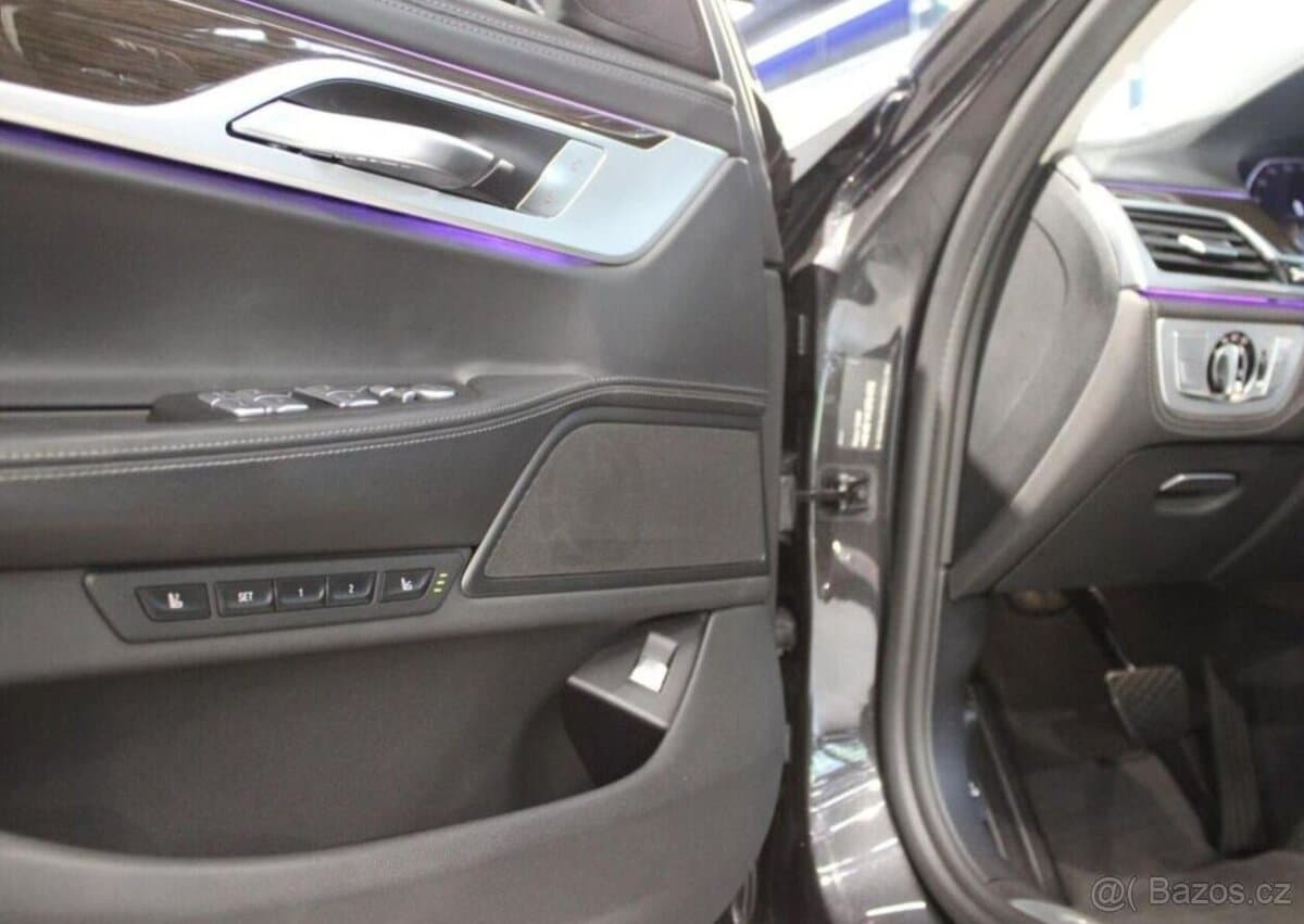2022 BMW 7-SERIES - 10