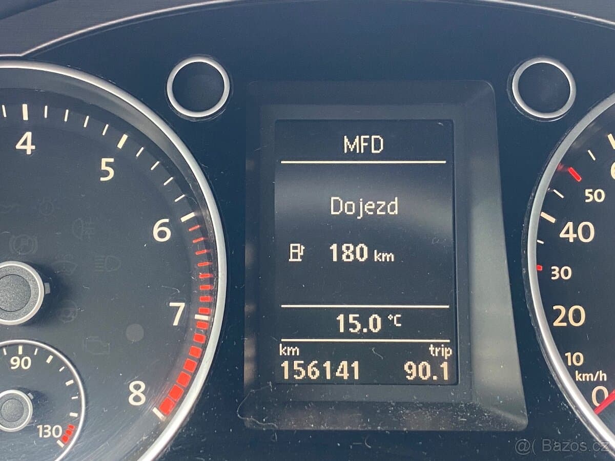 2011 Volkswagen PASSAT - 10