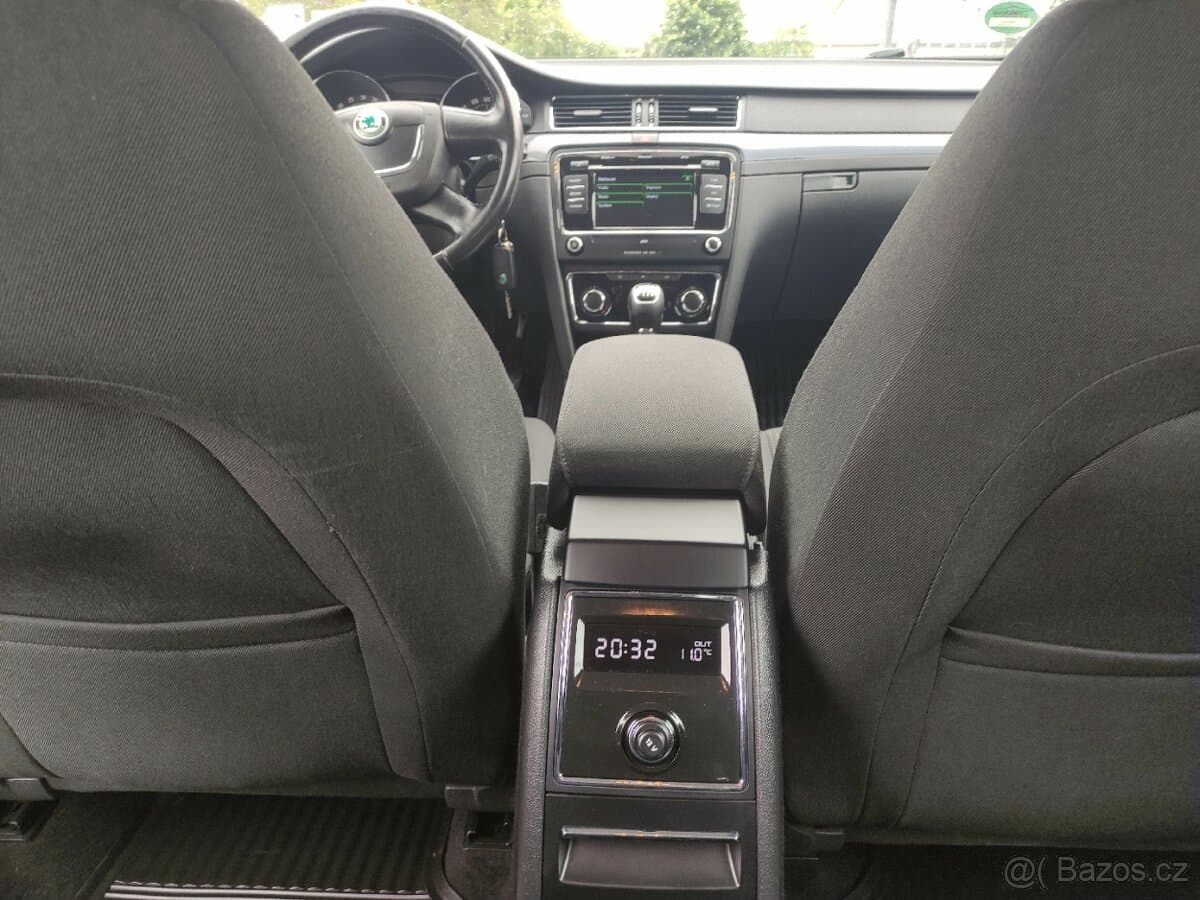 2013 Škoda SUPERB - 10