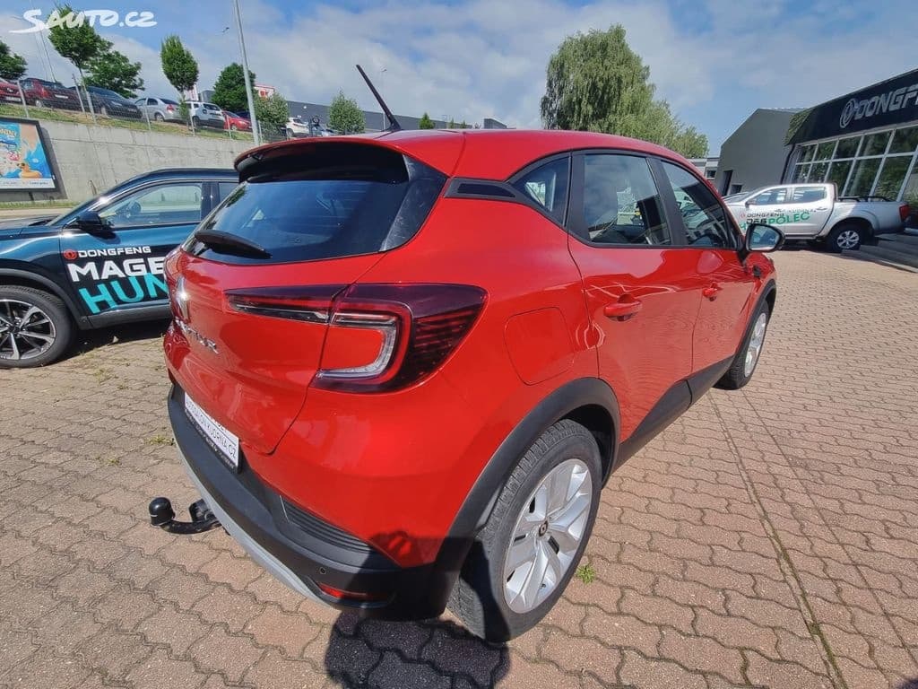 2023 Renault CAPTUR - 10