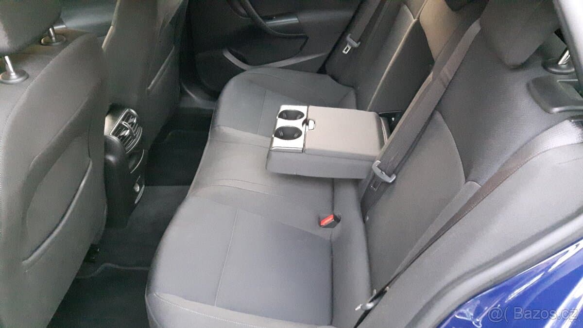 2013 Opel INSIGNIA - 10