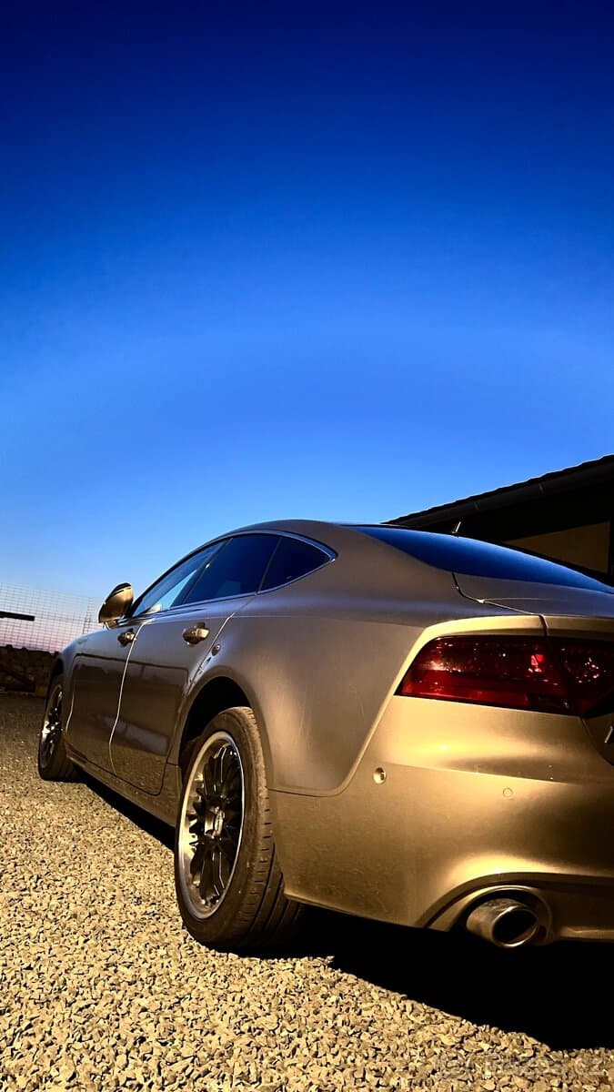 2011 Audi A7 - 10
