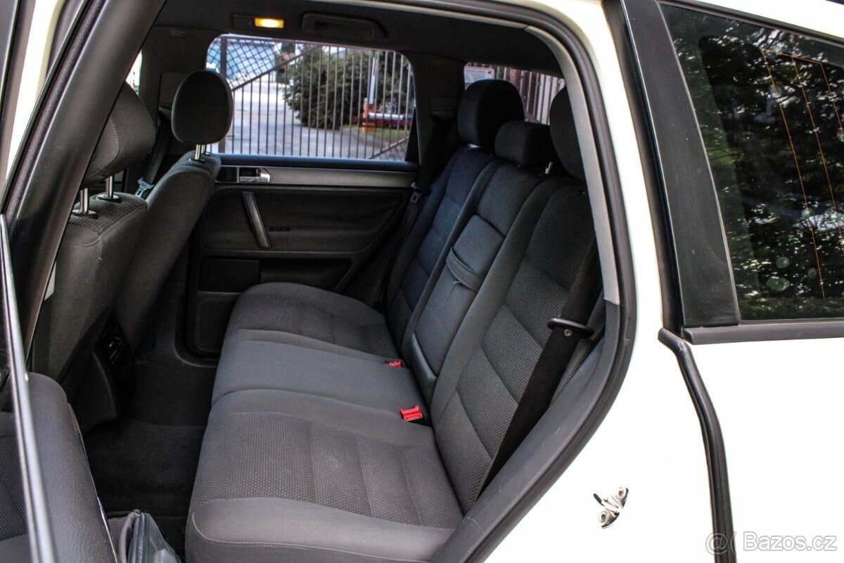 2006 Volkswagen TOUAREG - 10