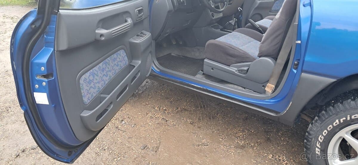 1994 Toyota RAV4 - 10