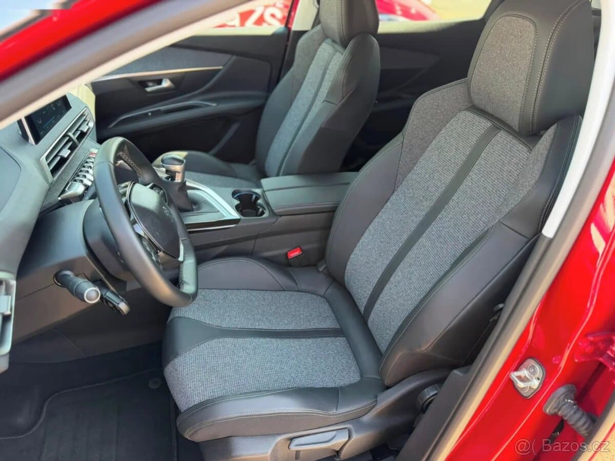 2019 Peugeot 3008 - 10