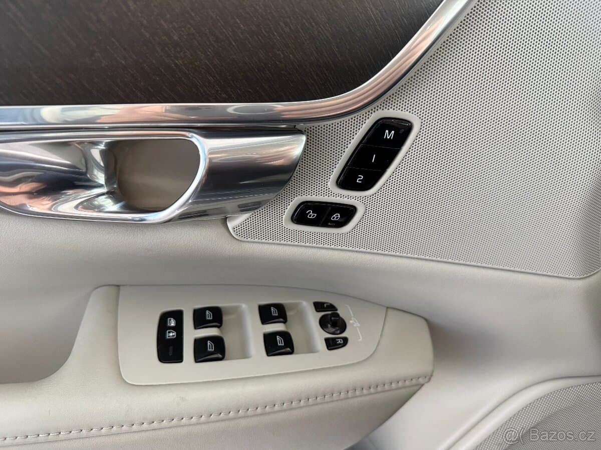 2019 Volvo V90 - 10