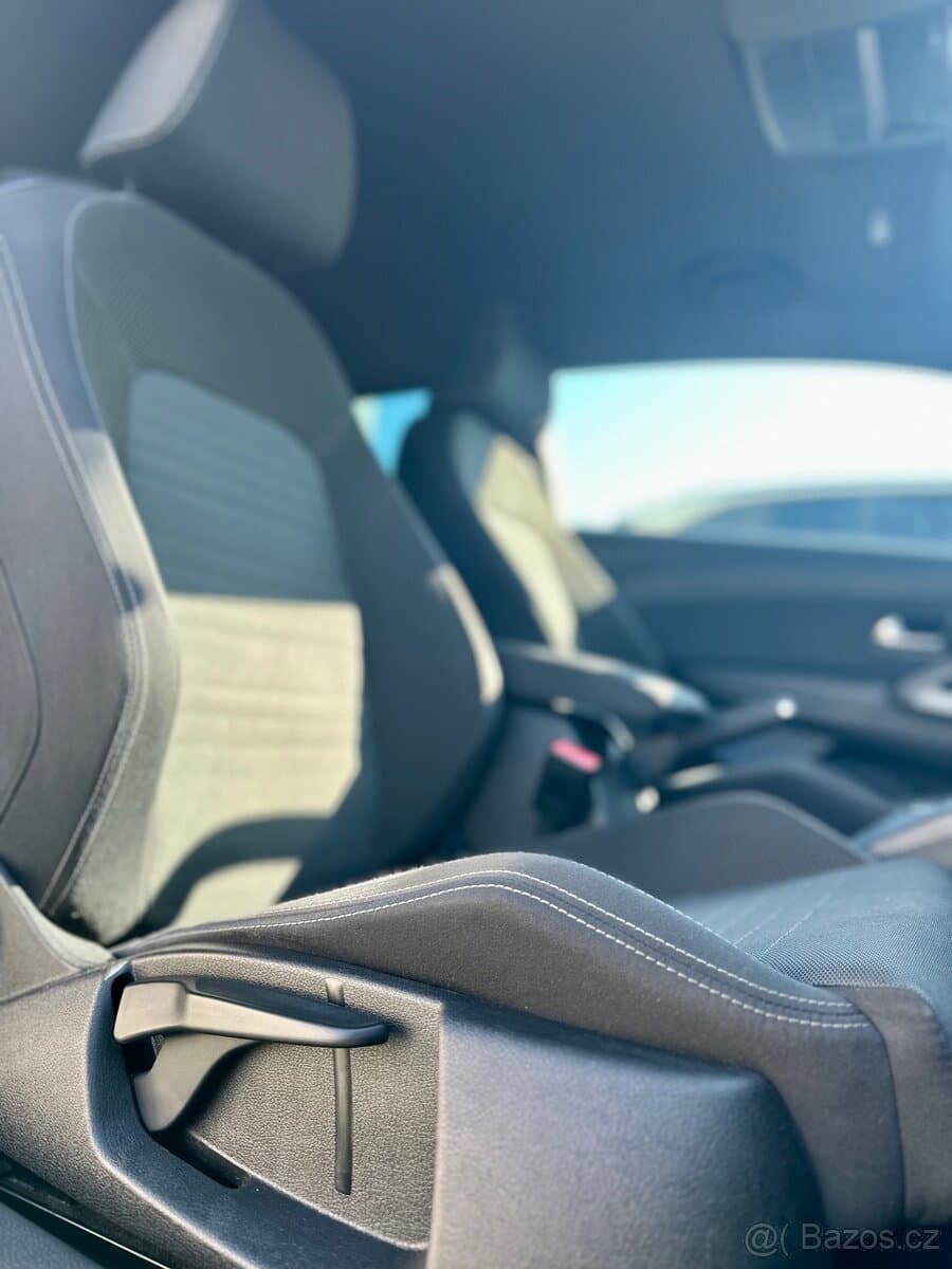 Volkswagen SCIROCCO - 10