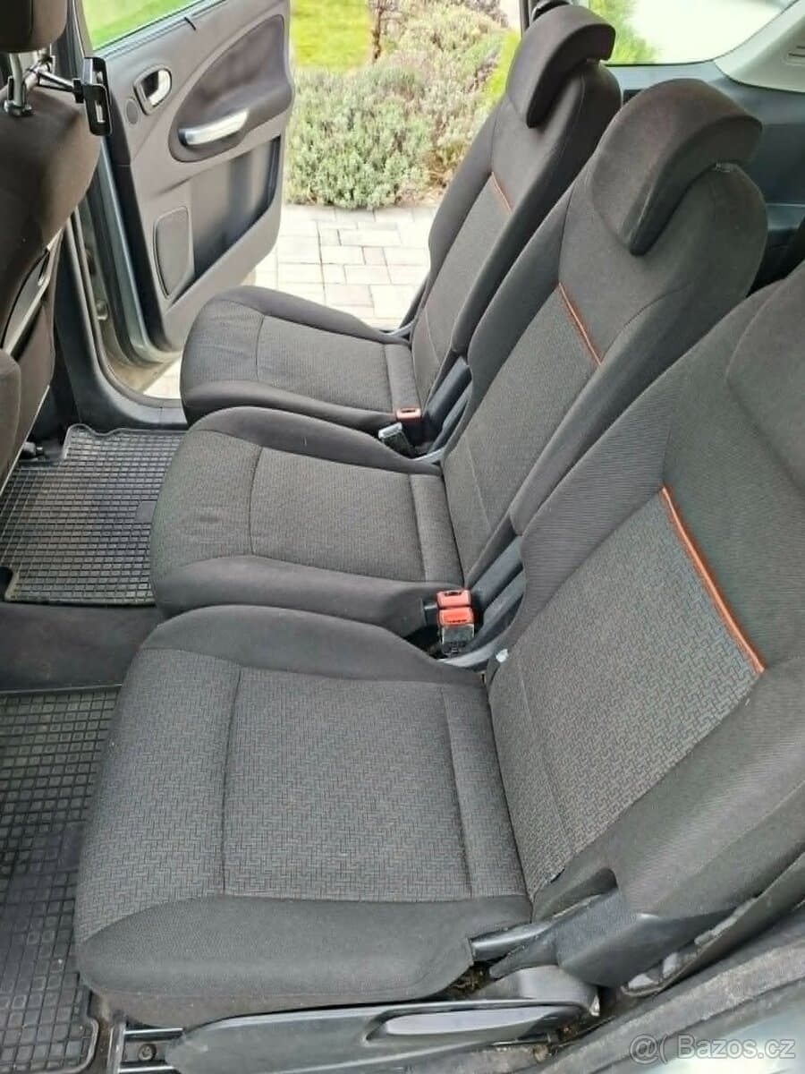 2009 Ford S-MAX - 10