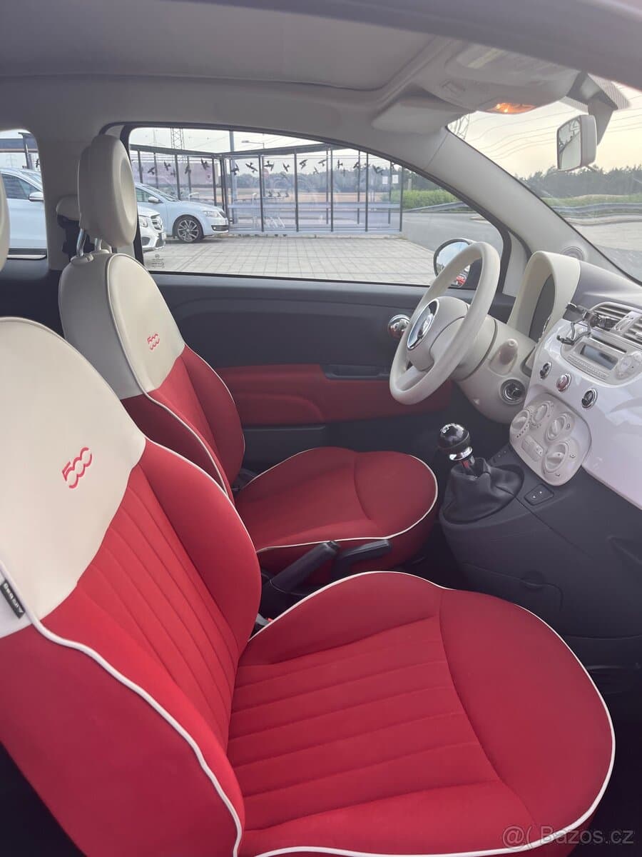 2012 Fiat 500 - 10
