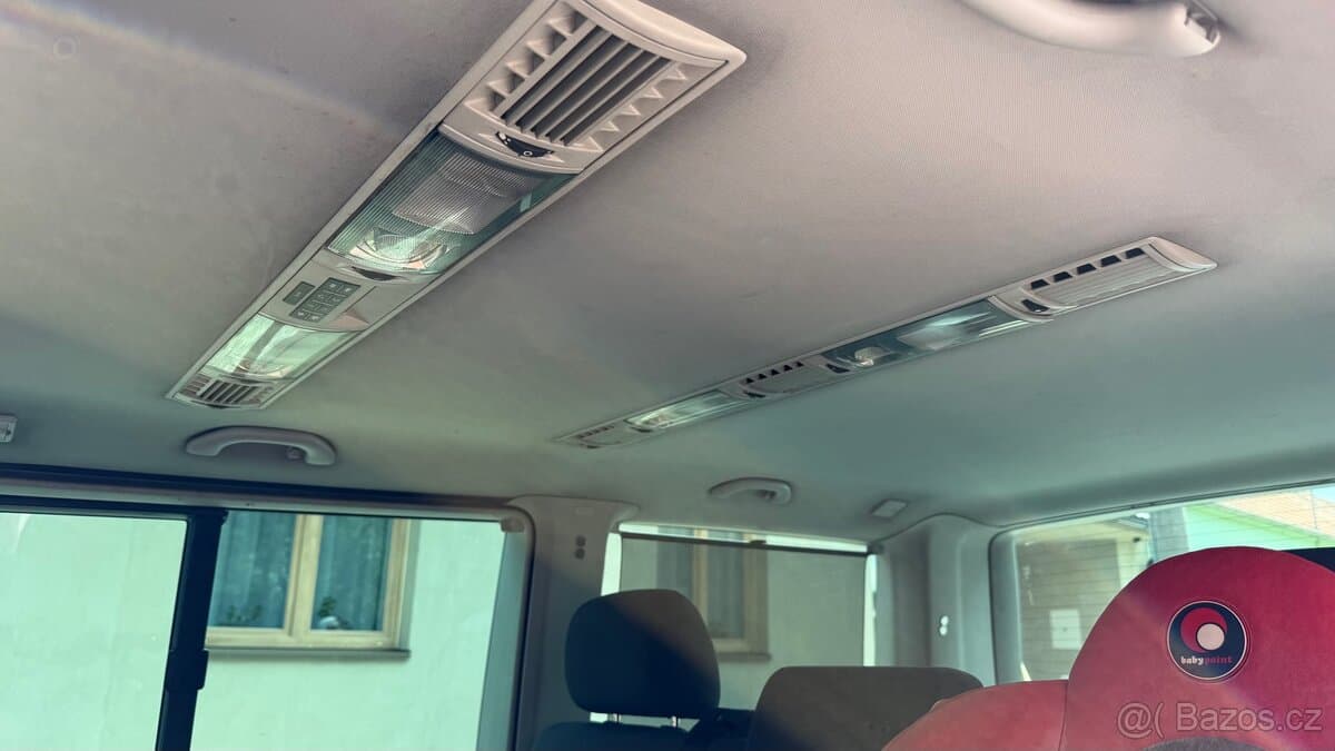 2006 Volkswagen MULTIVAN - 10