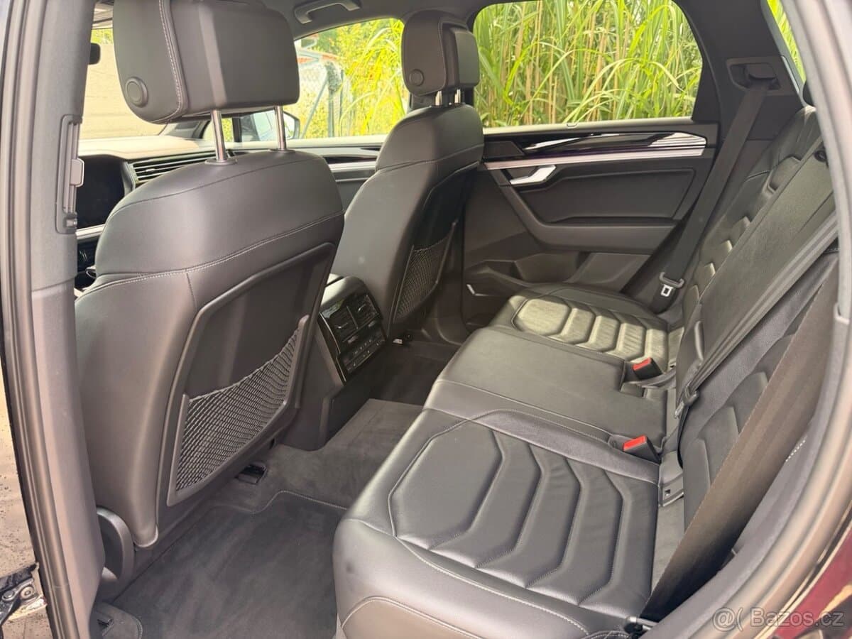 2022 Volkswagen TOUAREG - 10