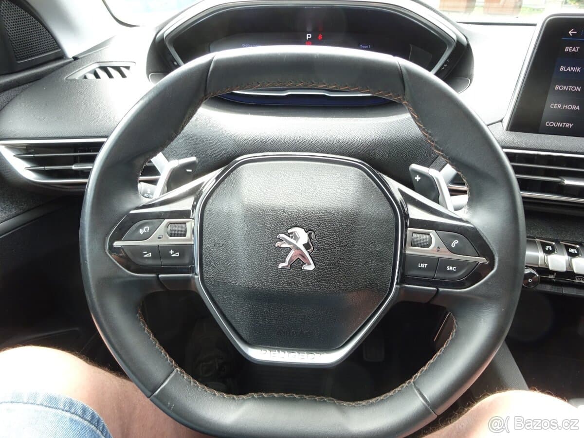 2017 Peugeot 3008 - 10