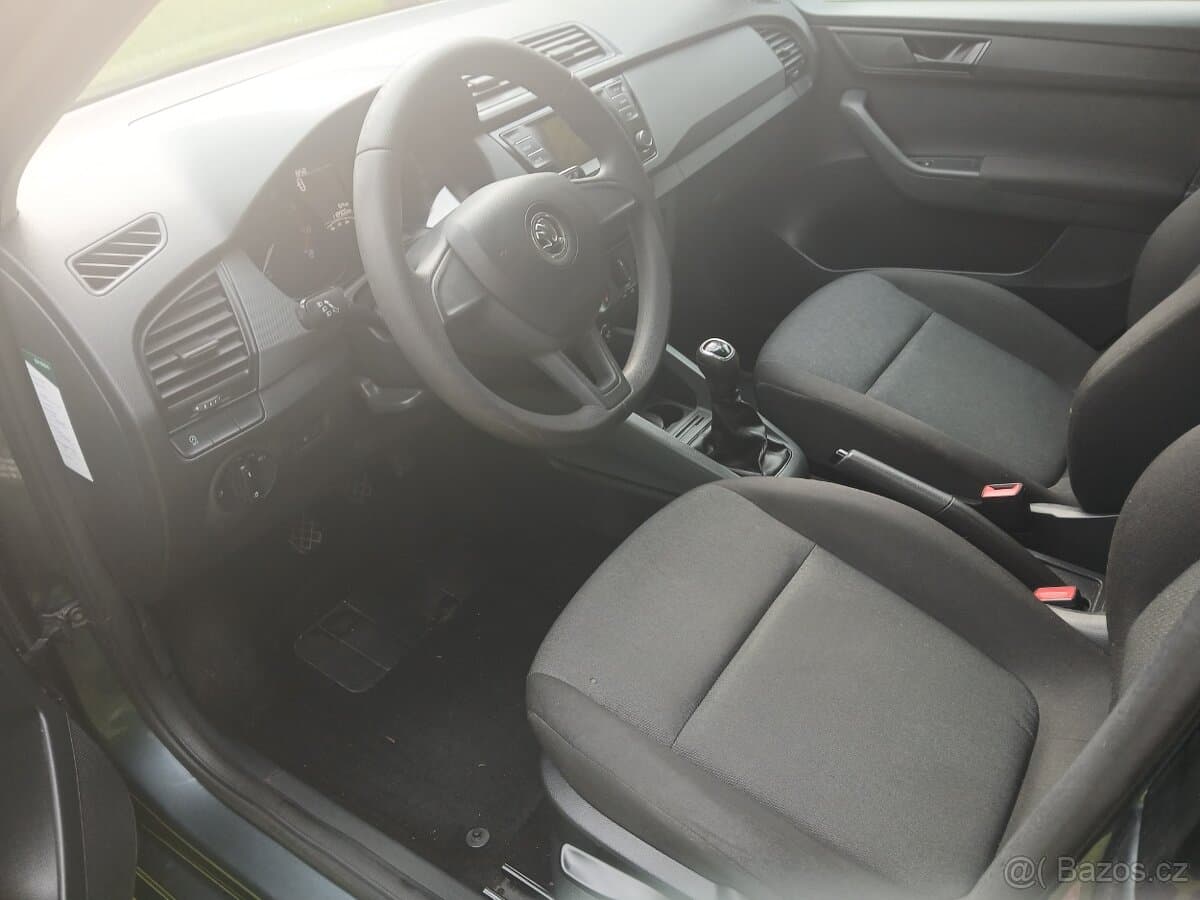 2016 Škoda FABIA - 10