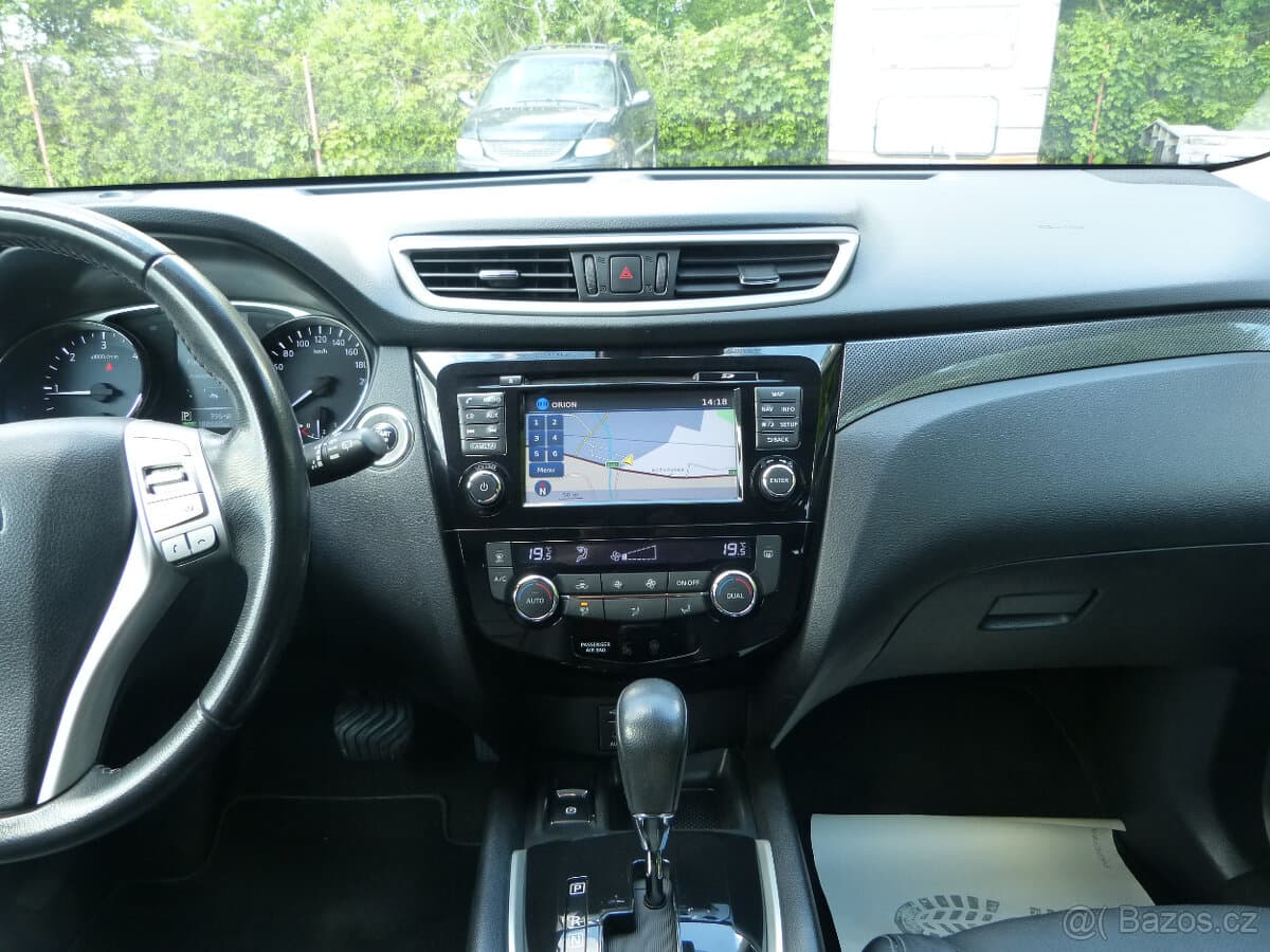 2017 Nissan X-TRAIL - 10