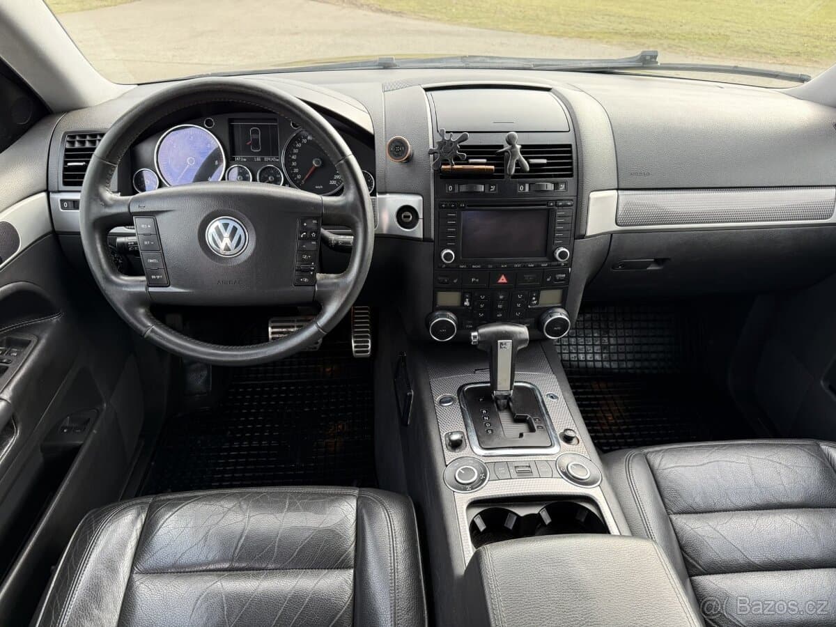 Volkswagen TOUAREG - 10
