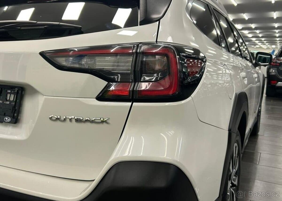 2023 Subaru OUTBACK - 10